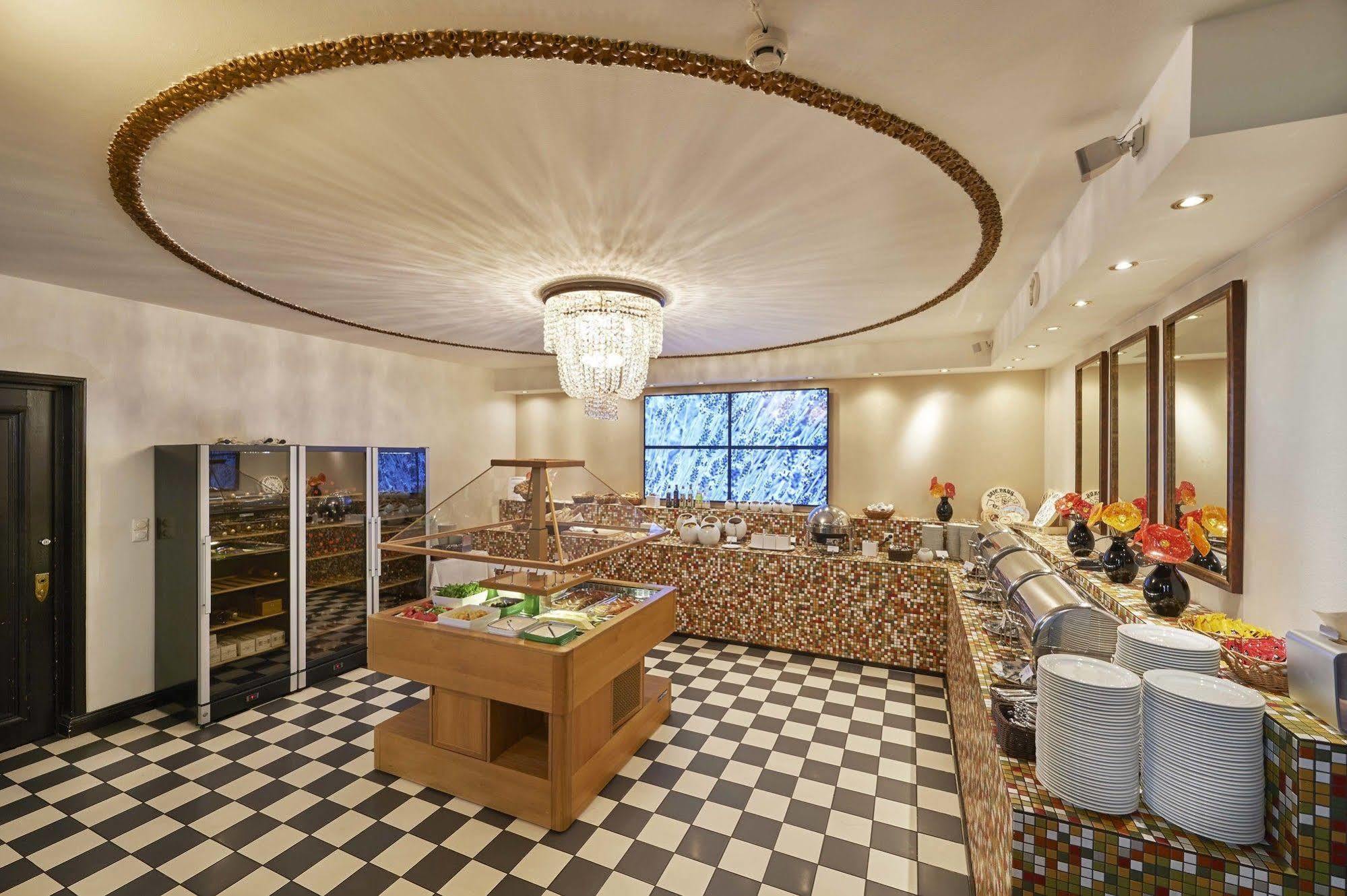 Seurahuone Helsinki Hotel Екстериор снимка