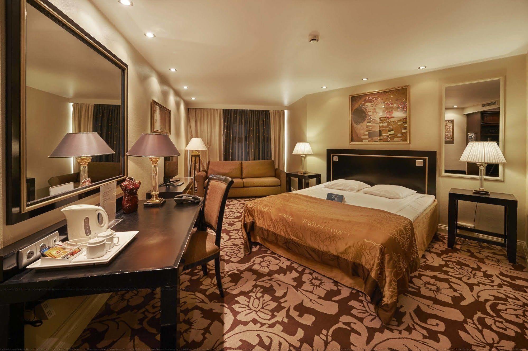 Seurahuone Helsinki Hotel Екстериор снимка